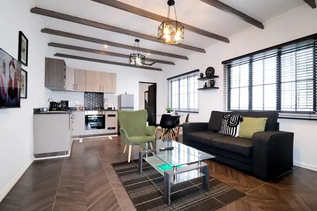 145A, Urban 4-sleeper, private patio, 145 12th Avenue